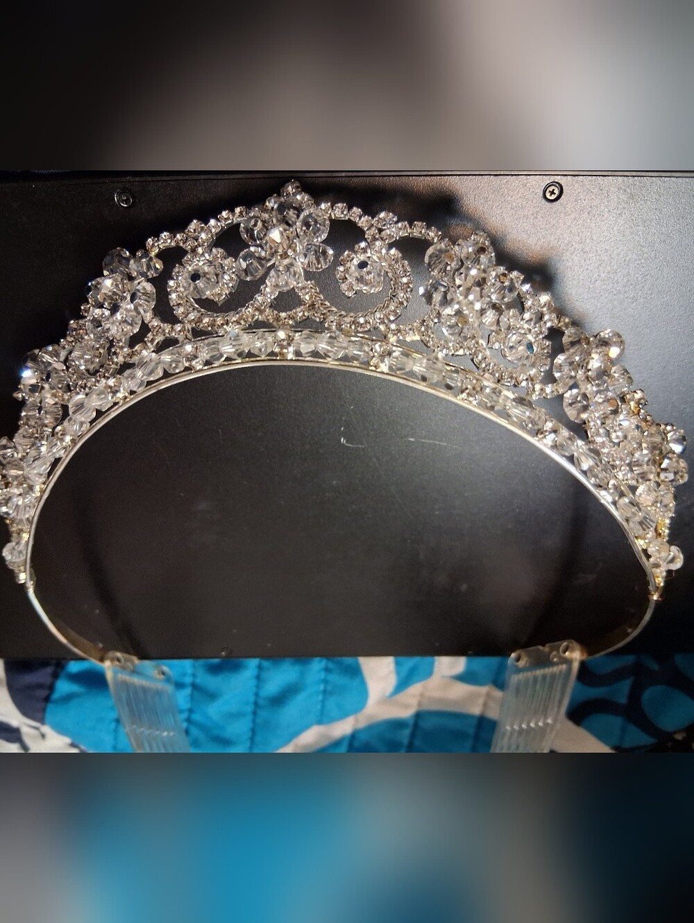 NIB Clear Beaded Rhinestone Silver Plated Crown Tiara Hair Comb